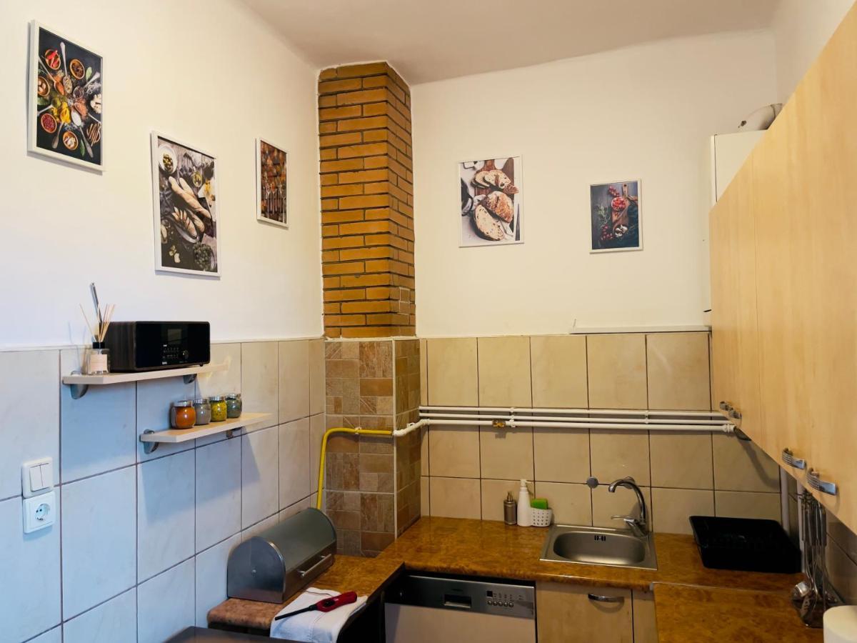 Little Cute Central House Apartment Satu Mare Luaran gambar